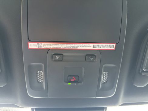 Certified 2025 Toyota Camry SE w/ Convenience Package image 25