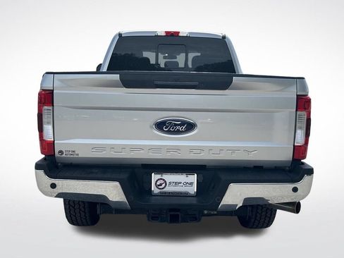 Used 2019 Ford F350 Lariat w/ Lariat Ultimate Package AWD/4WD image 6