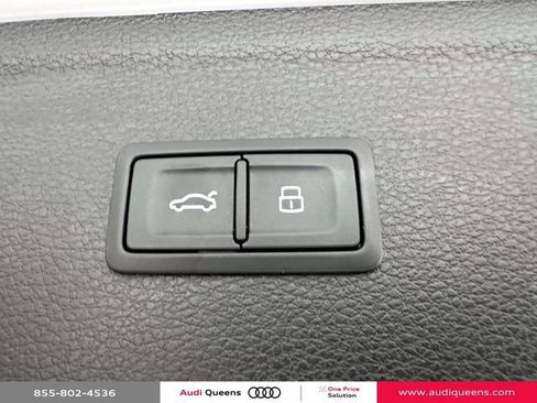 Certified 2023 Audi Q5 e Premium Plus w/ Premium Plus Package AWD/4WD image 11