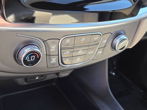 Used 2023 Chevrolet Traverse LS w/ Midnight/Sport Edition image 23