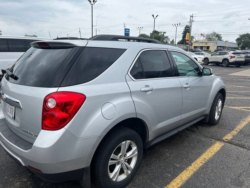 Used 2015 Chevrolet Equinox LT w/ Driver Convenience Package AWD/4WD image 2