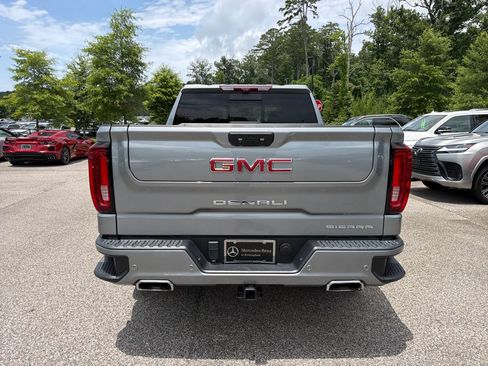 Used 2023 GMC Sierra 1500 Denali w/ Denali Reserve Package AWD/4WD image 11