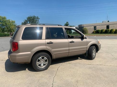 Used 2003 Honda Pilot EX image 12