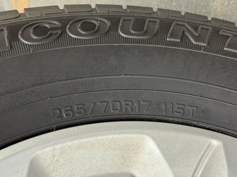 Used 2019 Toyota 4Runner SR5 AWD/4WD image 39