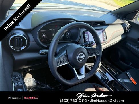 Used 2024 Nissan Kicks SR FWD image 4
