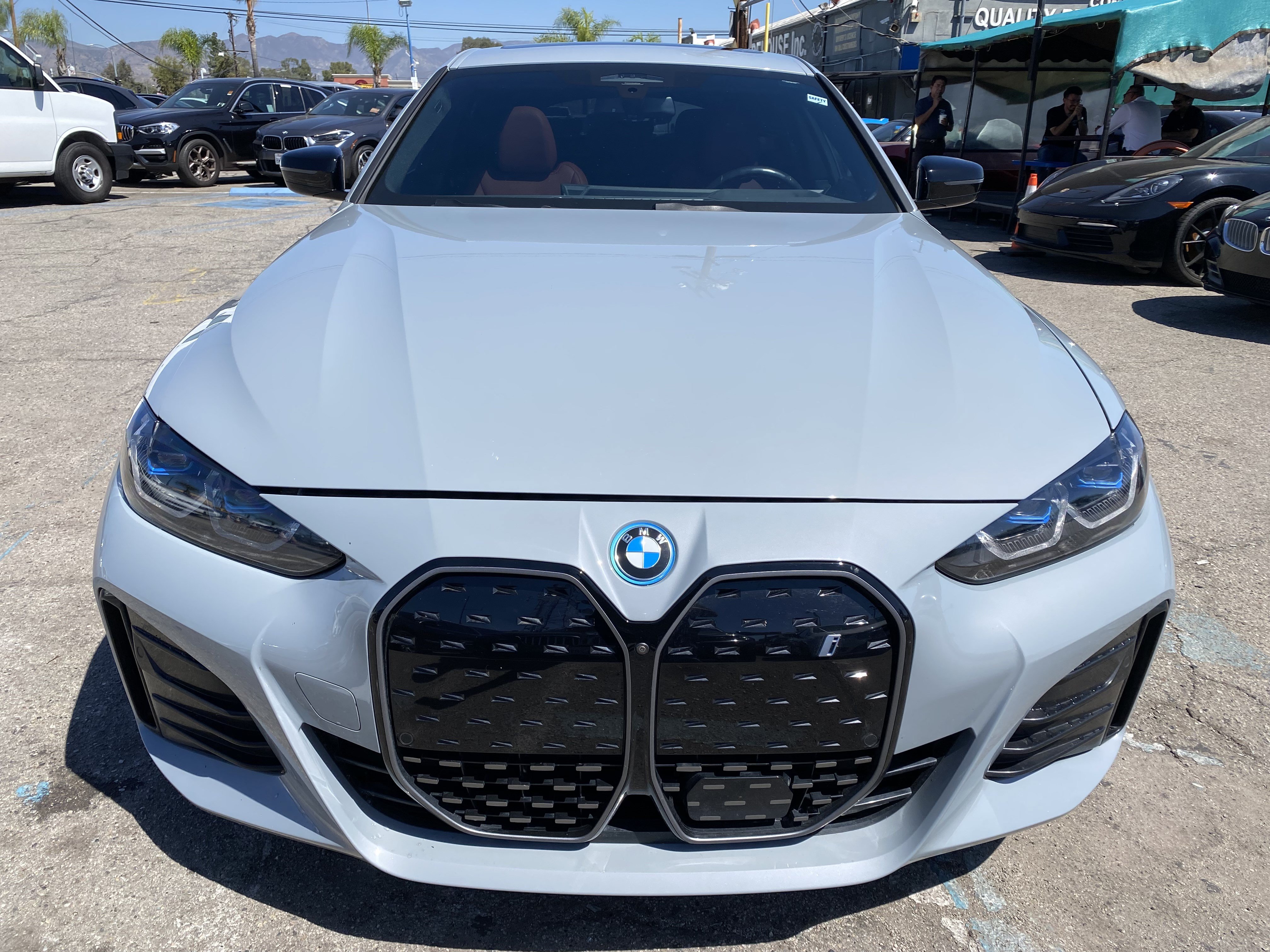 Used 2023 BMW i4 eDrive40 w/ M Sport Package RWD image 3