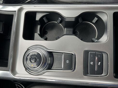 Certified 2022 Ford Edge Titanium image 22