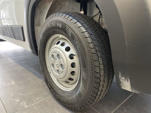 Used 2025 RAM ProMaster 2500 image 13