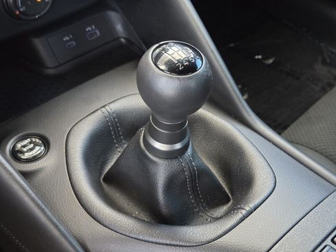 Used 2023 Nissan Z w/ Floor Mat Package (L93) RWD image 30