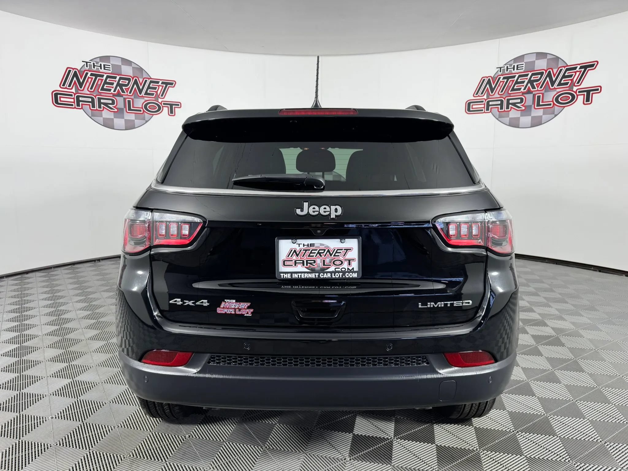 Used 2026 Jeep Compass Limited AWD/4WD image 6