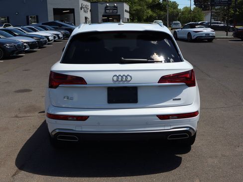 Used 2023 Audi Q5 2.0T Premium Plus w/ Premium Plus Package AWD/4WD image 7