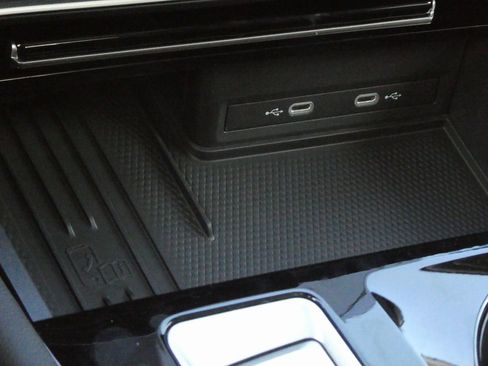 New 2026 Volkswagen Atlas SEL Premium R-Line image 17