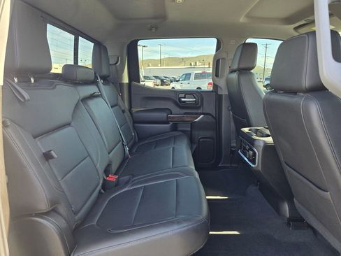 Used 2019 GMC Sierra 1500 SLT w/ SLT Convenience Package AWD/4WD image 12
