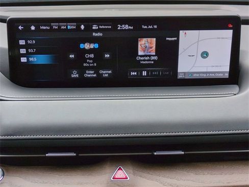 Certified 2023 Genesis G80 Base image 16