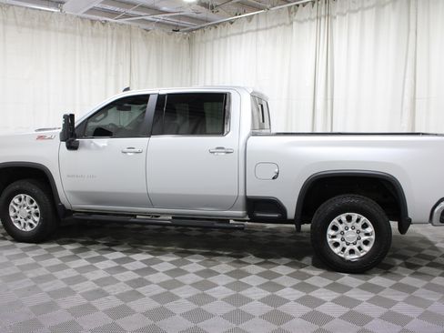 Used 2020 Chevrolet Silverado 2500 LT w/ All Star Edition AWD/4WD image 34