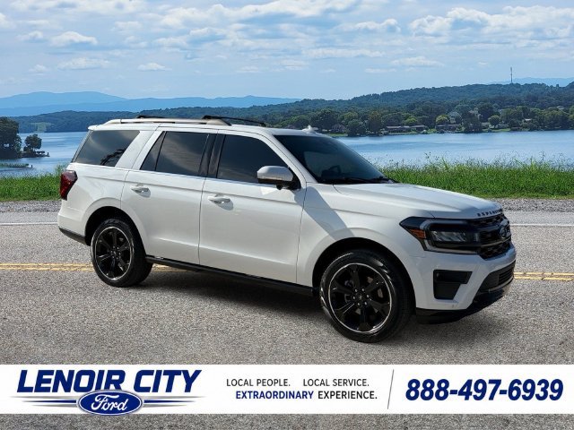 Used 2024 Ford Expedition Limited AWD/4WD image 1