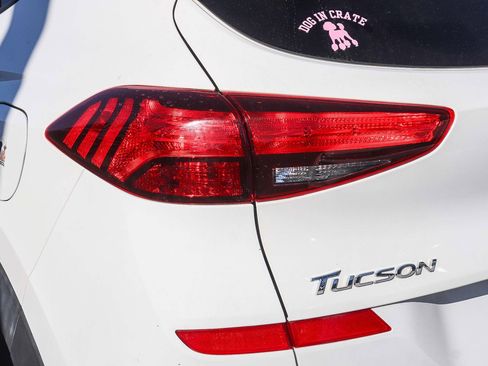 Used 2019 Hyundai Tucson SE image 10
