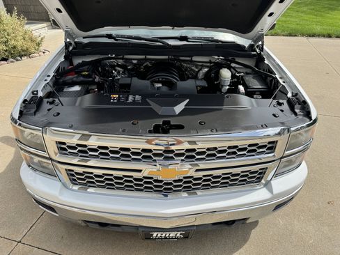 Used 2015 Chevrolet Silverado 1500 LT w/ All Star Edition AWD/4WD image 22