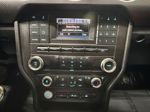 Used 2017 Ford Mustang GT w/ Black Accent Package RWD image 26