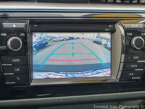 Used 2016 Toyota Corolla S image 16