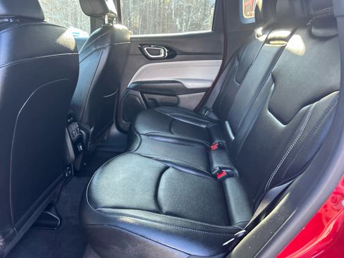 Used 2026 Jeep Compass Limited image 34