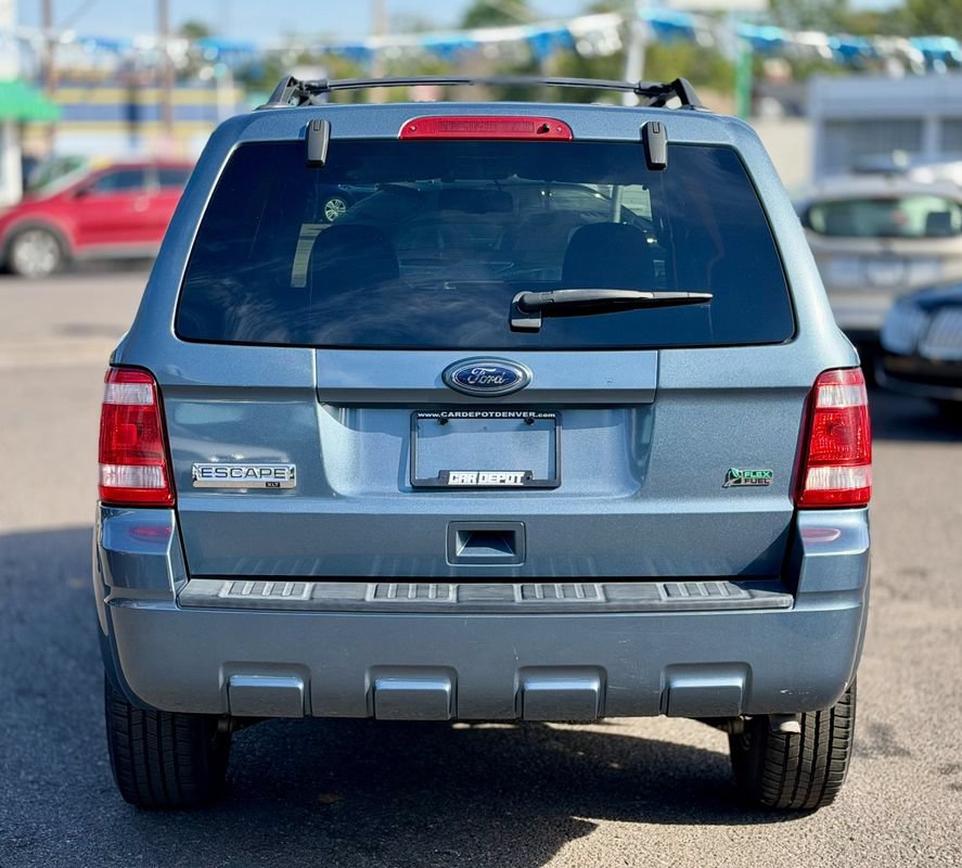Used 2011 Ford Escape XLT w/ 202A Rapid Spec Order Code AWD/4WD image 4
