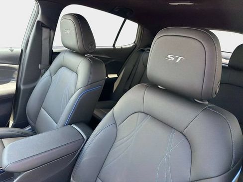 New 2026 Buick Envista Sport Touring w/ Convenience I Package FWD image 20