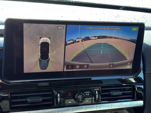 New 2026 Nissan Pathfinder SL w/ SL Premium Package image 17