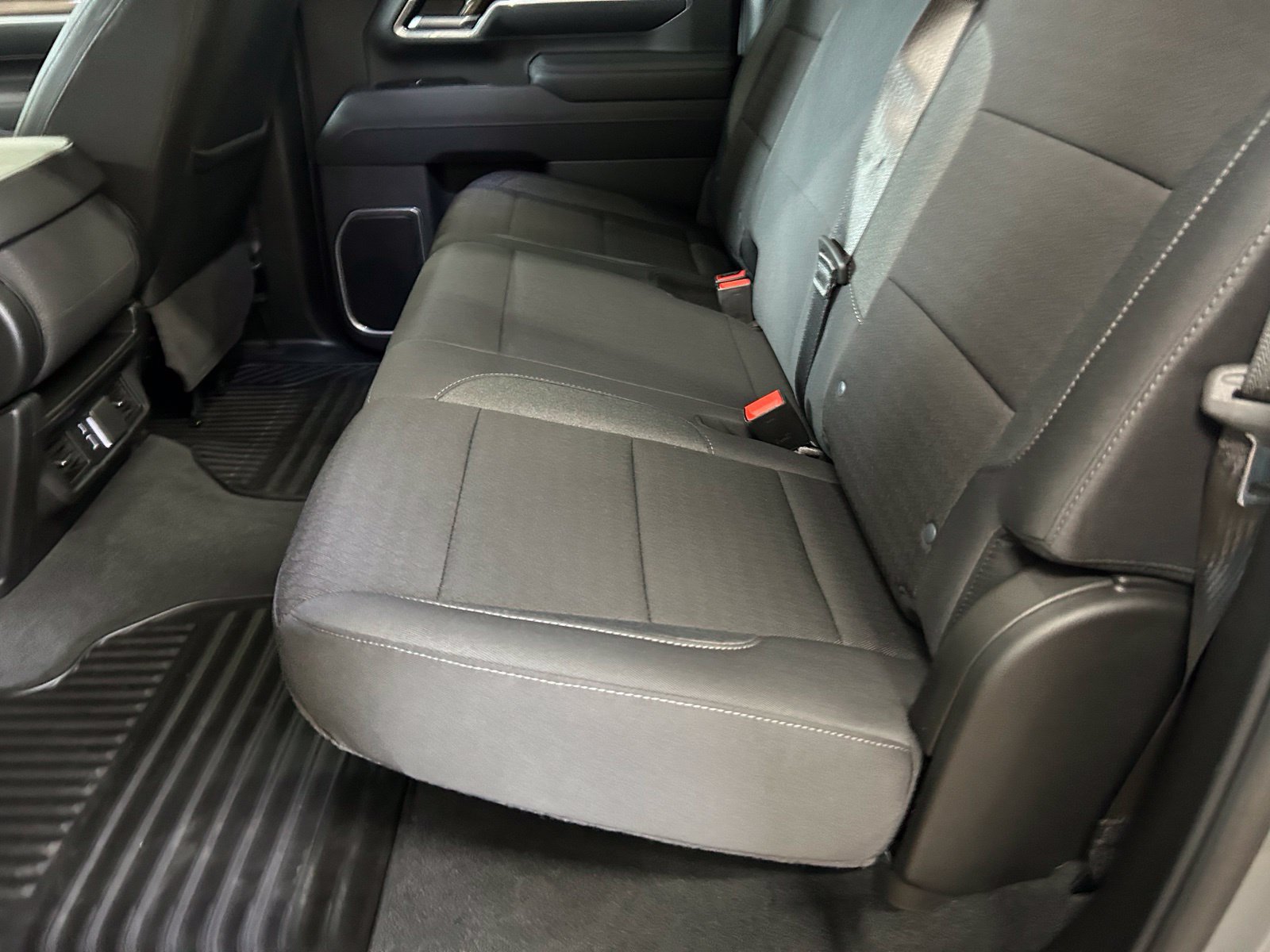 Used 2025 Chevrolet Silverado 2500 LT w/ Convenience Package AWD/4WD image 25