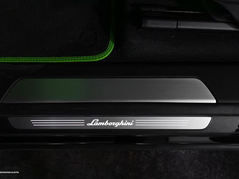 Used 2024 Lamborghini Urus S image 24