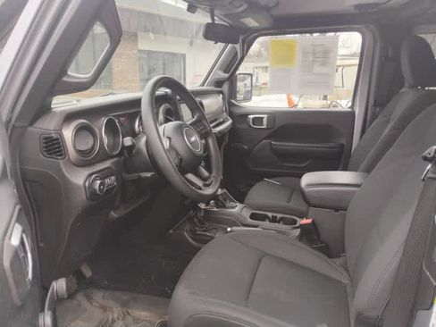 Certified 2020 Jeep Wrangler Sport image 8