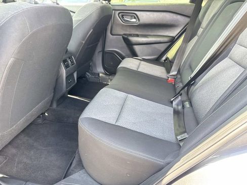 Certified 2024 Nissan Rogue SV FWD image 15