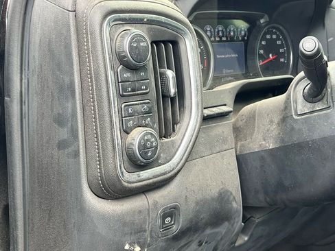 Used 2020 Chevrolet Silverado 3500 LTZ w/ LTZ Premium Package image 26