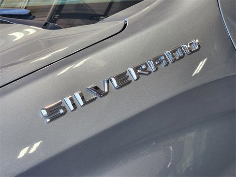 Used 2024 Chevrolet Silverado 1500 Custom RWD image 10