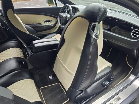 Used 2016 Bentley Continental GT V8 S image 19