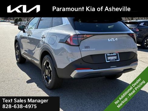 New 2026 Kia Sportage EX image 4