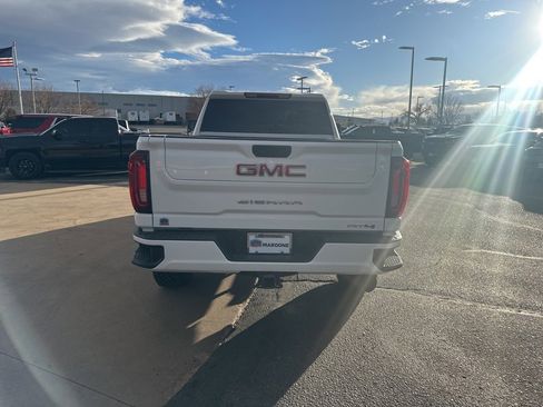 Used 2022 GMC Sierra 2500 AT4 image 28