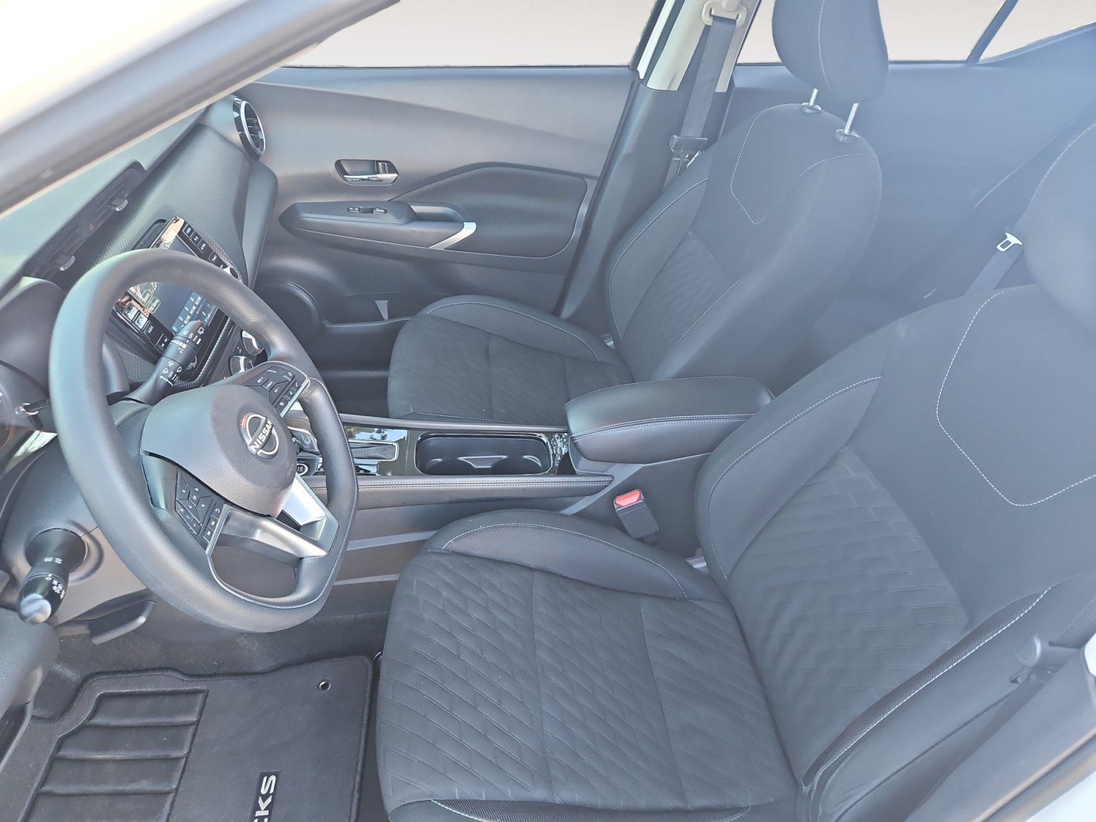 Used 2023 Nissan Kicks SV FWD image 23