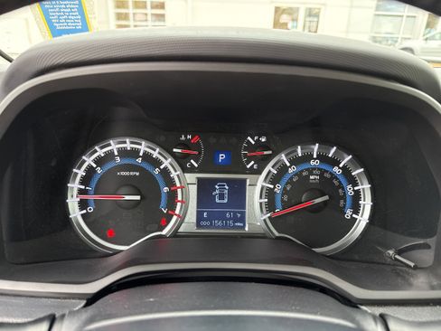 Used 2016 Toyota 4Runner Trail Premium AWD/4WD image 7