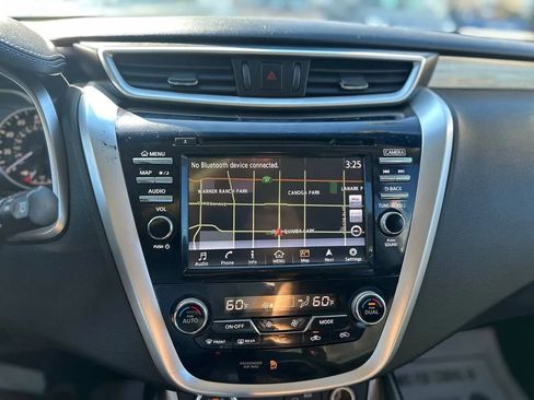 Used 2018 Nissan Murano SV image 42