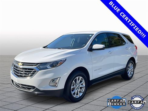 Used 2020 Chevrolet Equinox LT w/ Driver Convenience Package image 3