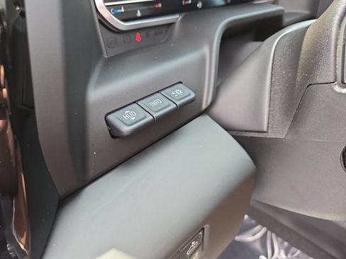 Used 2022 GMC Sierra 1500 Denali Ultimate AWD/4WD image 19