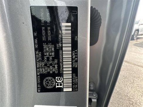 Used 2024 Toyota Grand Highlander Limited image 35