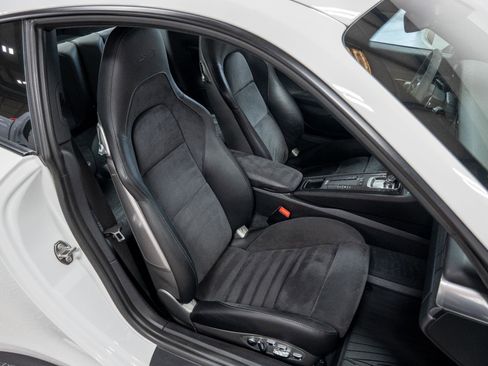 Used 2019 Porsche 911 Carrera GTS image 65