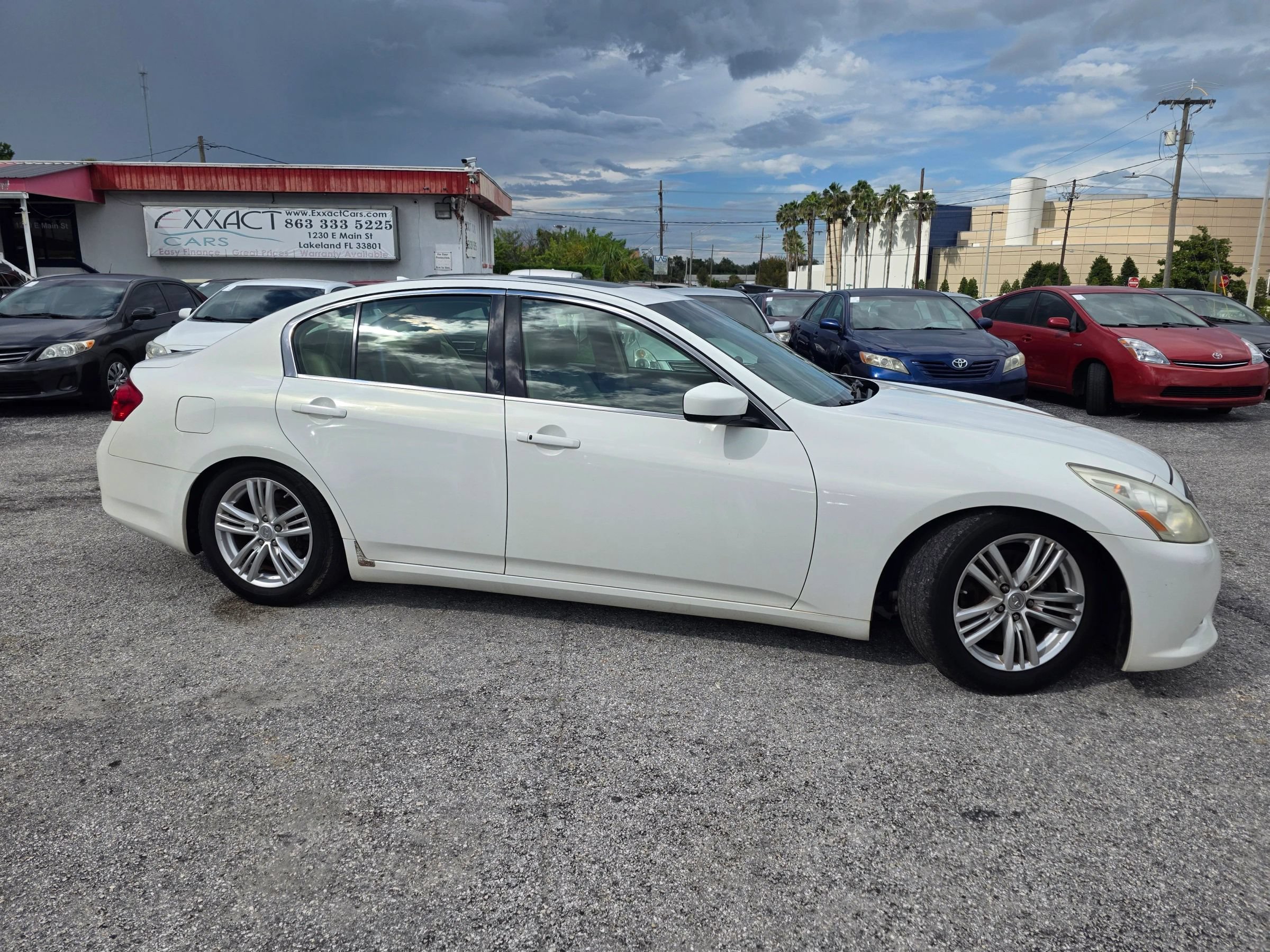 Used 2013 INFINITI G37 Journey w/ Premium Pkg RWD image 10