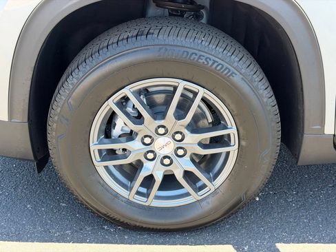 New 2026 GMC Acadia Elevation w/ LPO, Floor Liner Package FWD image 9