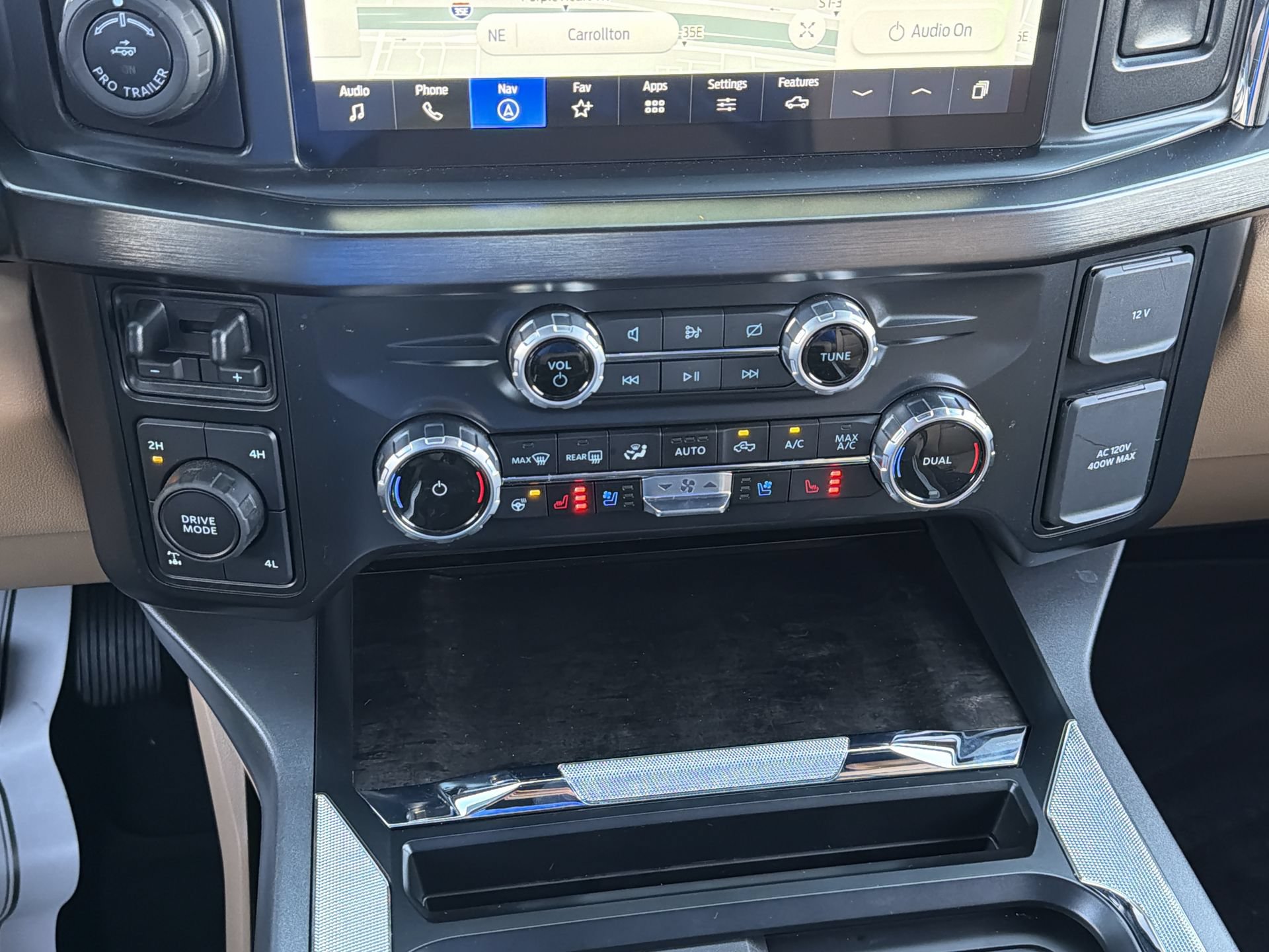 Used 2023 Ford F250 Lariat w/ Lariat Ultimate Package AWD/4WD image 19