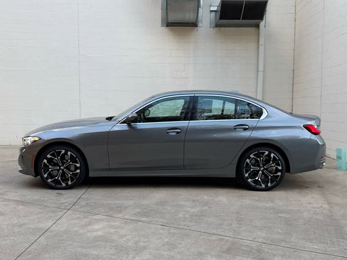 Certified 2025 BMW 330i xDrive Sedan image 5