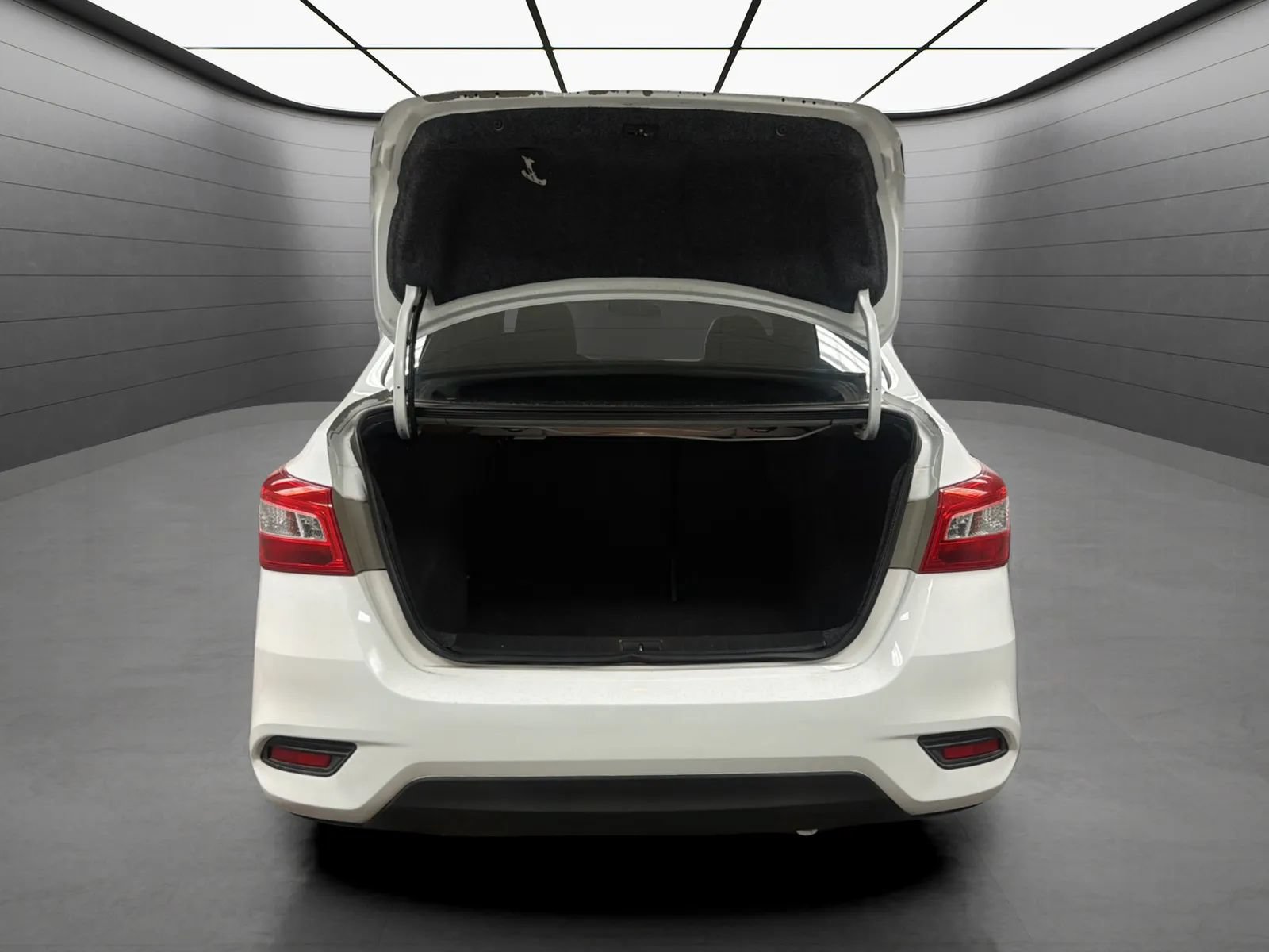 Used 2017 Nissan Sentra S FWD image 18