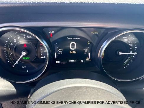 Used 2023 Jeep Wrangler Unlimited w/ Cold Weather Group AWD/4WD image 13